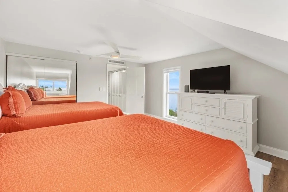 South Seas Bayside Villa 5344 3 Bedroom Condo by RedAwning