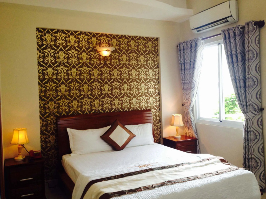 Queen Garden Hotel & Apartment