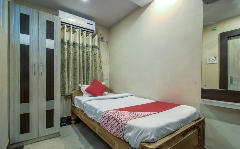 Hotel Ashirwad By OYO Rooms