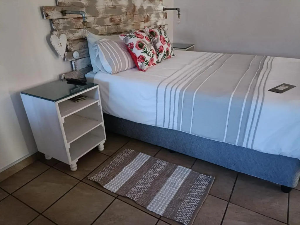 King Protea Self Catering Accommodation in Erasmuskloof, Pretoria East