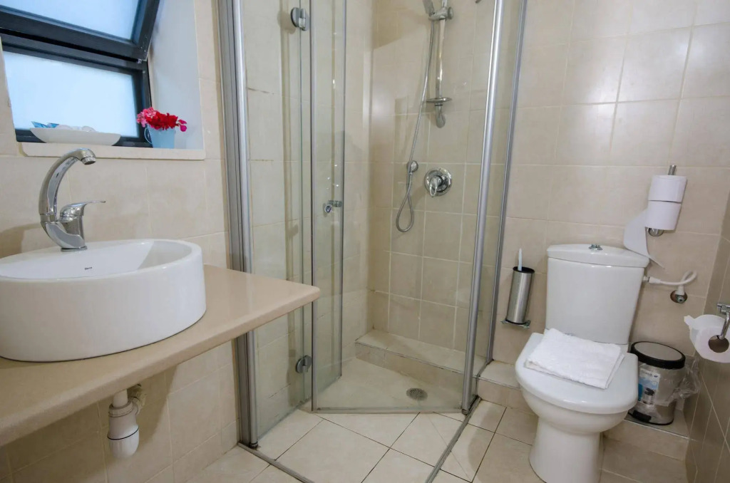 Kibbutz Malkiya Travel Hotel