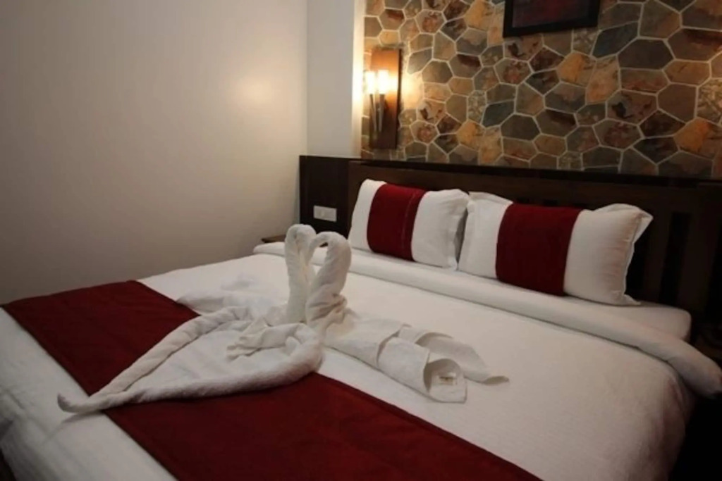 Hotel Majestique pune