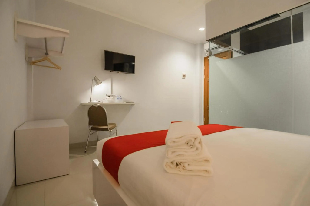 Sans Vibes Joe Hotel Soekarno Hatta Airport