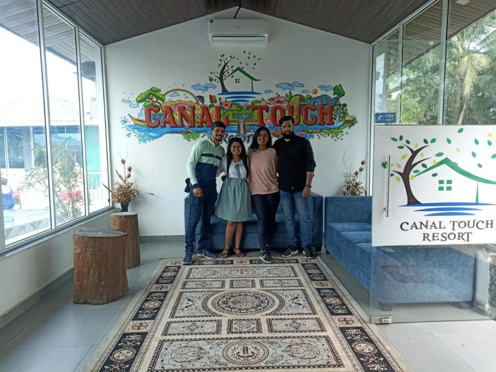 Canal Touch Resort
