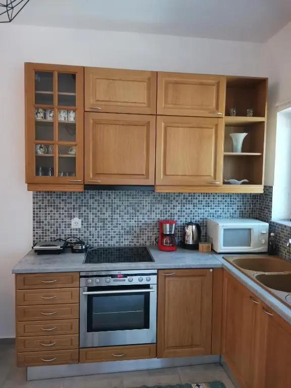 Theofilos apartment