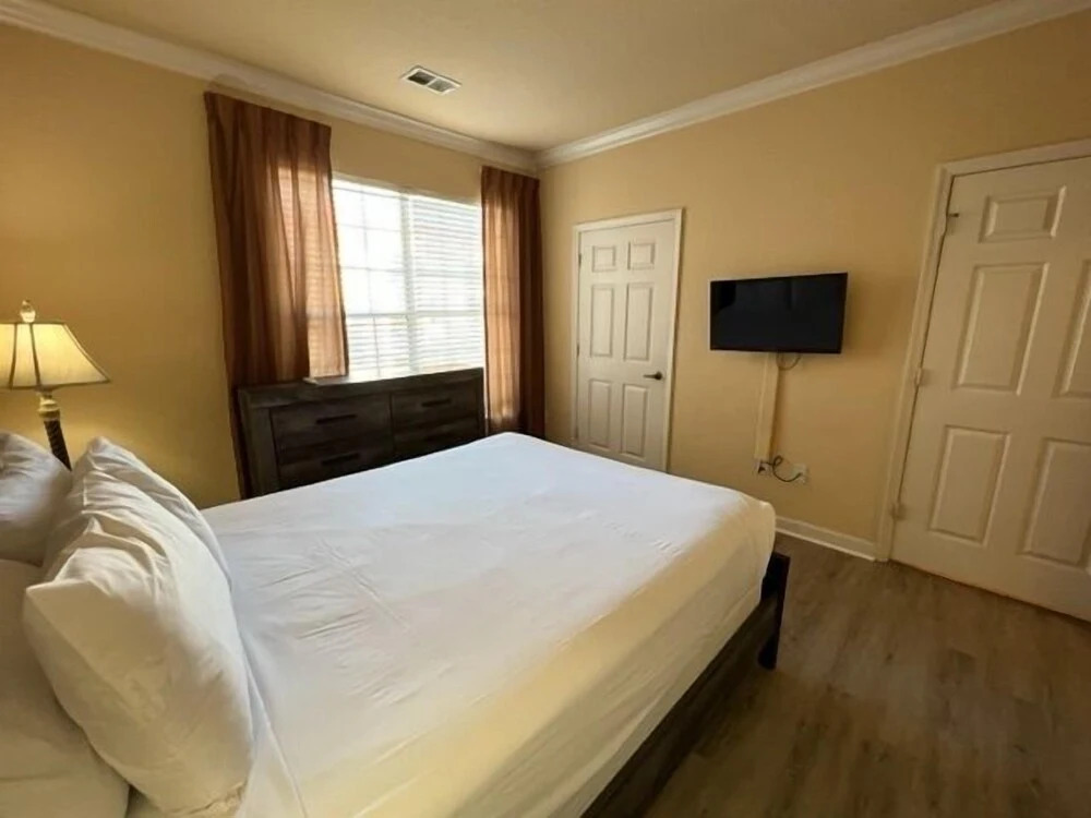 1351tul Unit 1301 - Tuscana Resort 3 Bedroom Condo by RedAwning
