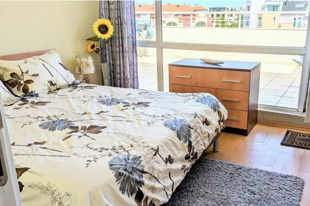 Sunny Beach Retreat for Two