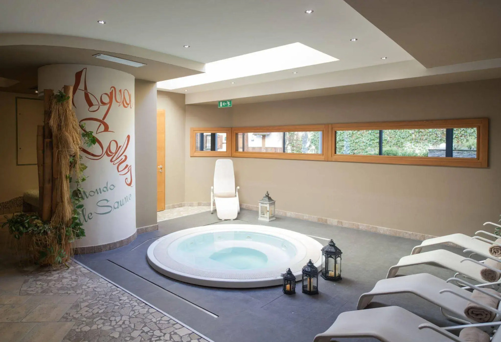 Alpholiday Dolomiti Wellness & Family Hotel