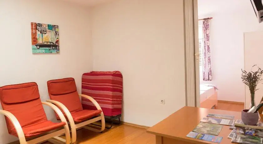 Sunshine Apartments