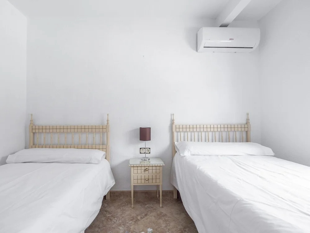 Simplistic Apartment in Ubeda near Clock Tower