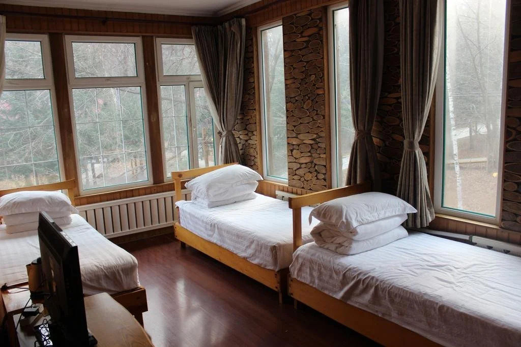 Changbai Mountain Hunting Resort Hotel