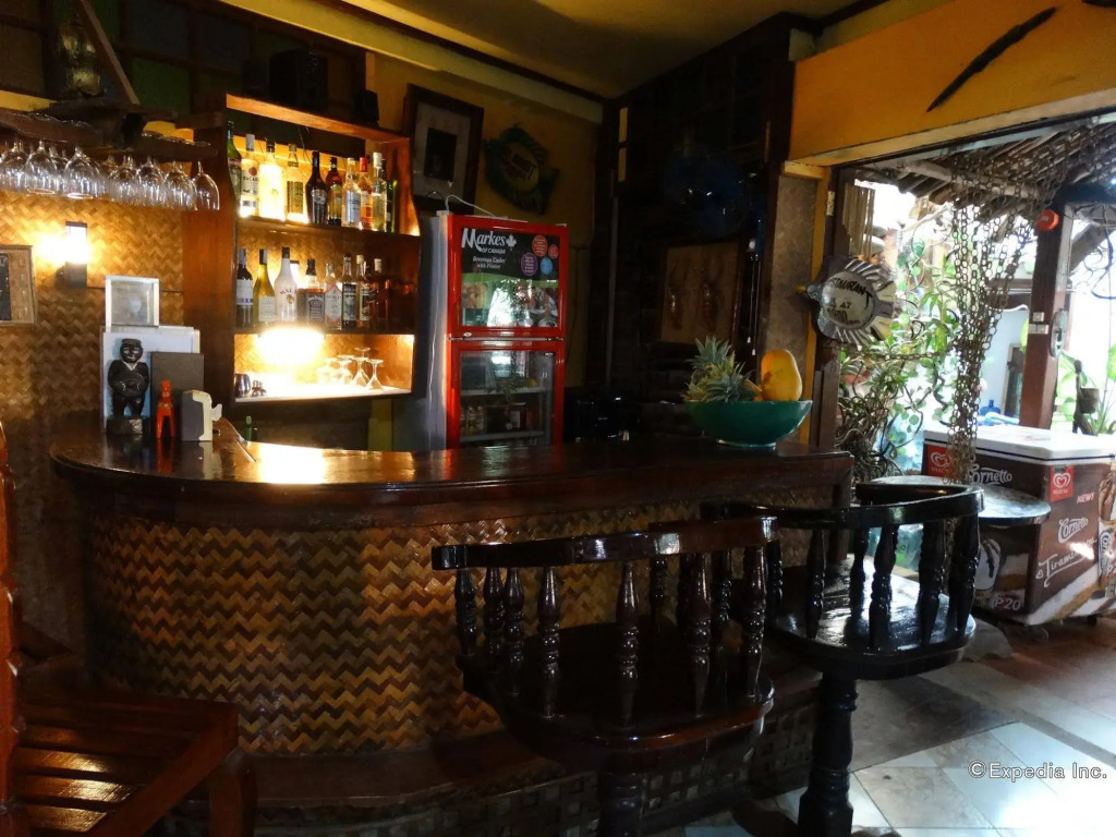 OYO 621 De Loro Inn