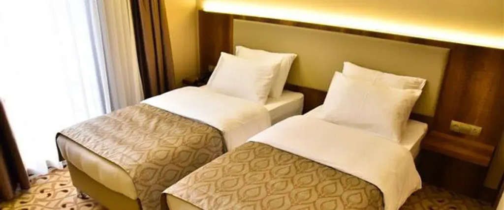 Hebo Marina Hotel