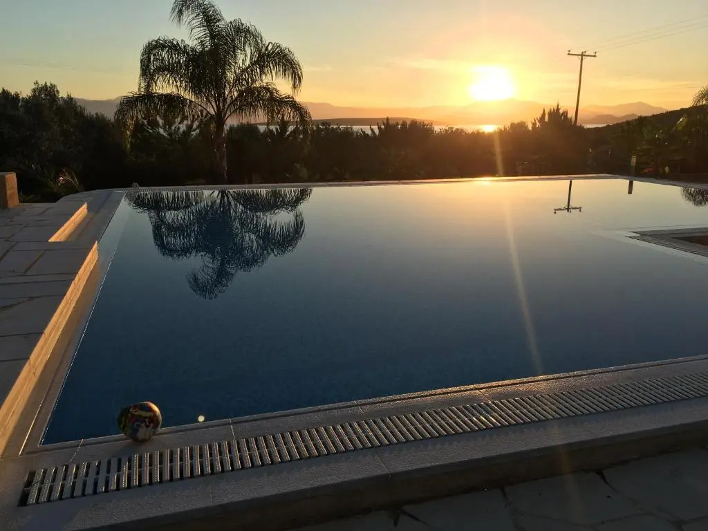 Luxe Villa Livadia, 10 personen