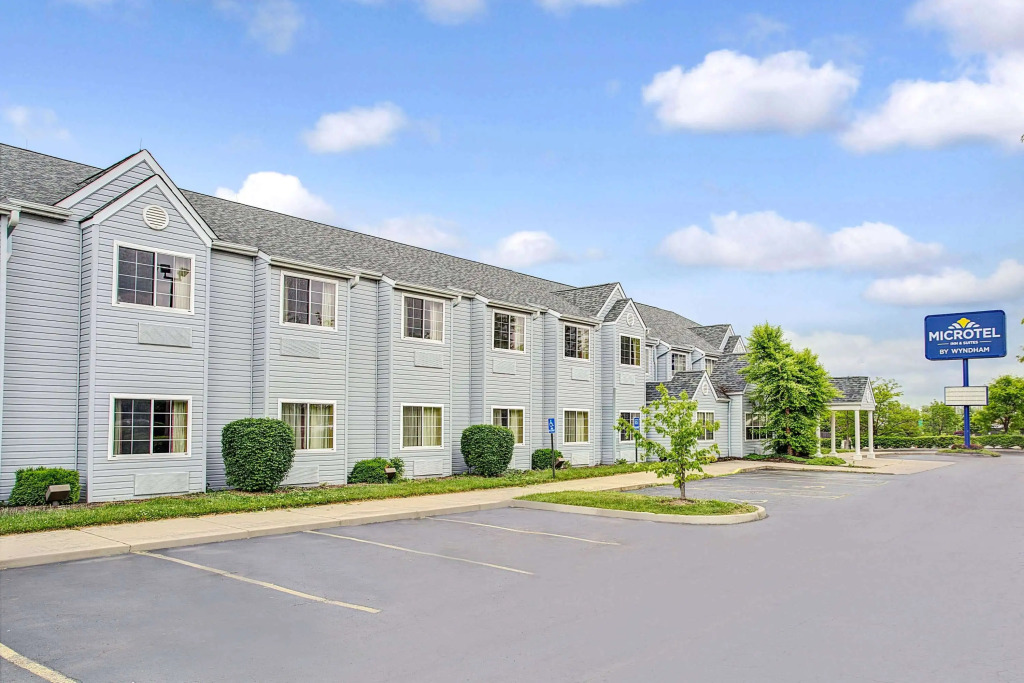 Microtel Inn & Suites by Wyndham Mason