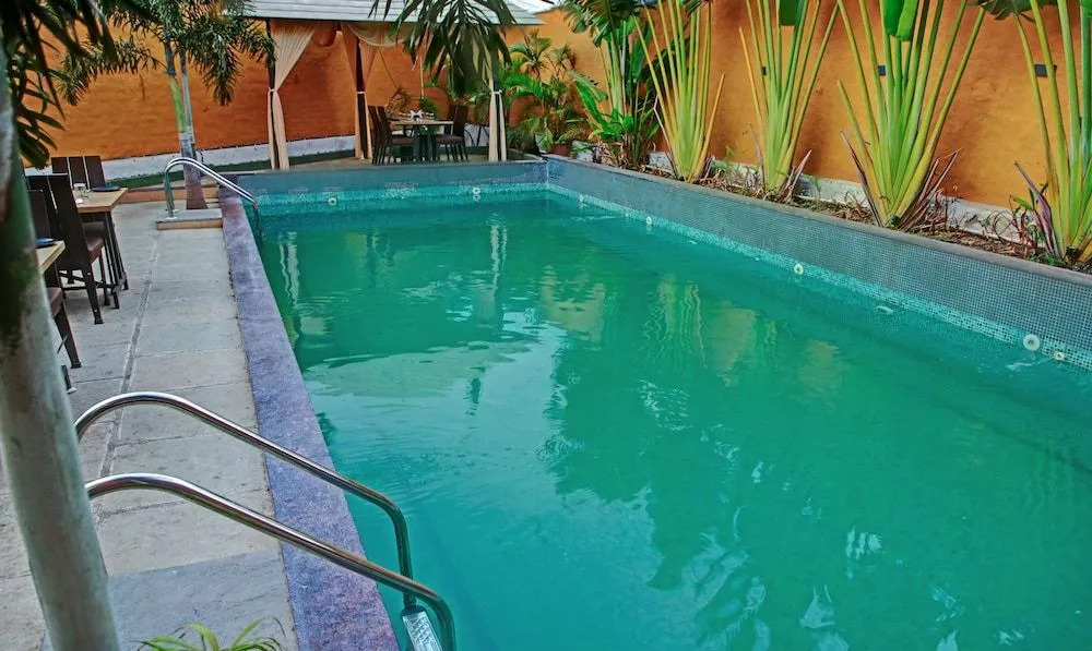 Treebo Trend Hotel Wildernest