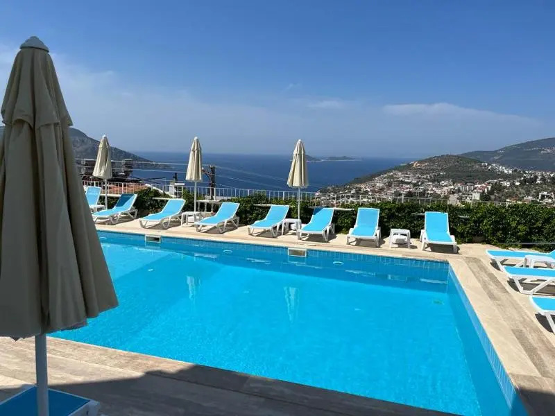 Marquis Blue Hotel
