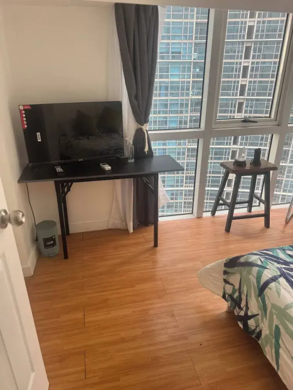 BGC Cheap Condo in BGC 5thavenue -23rd Street