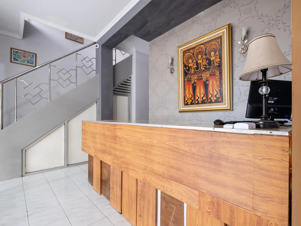 Crown Residence Hotel near Tugu Yogyakarta RedPartner