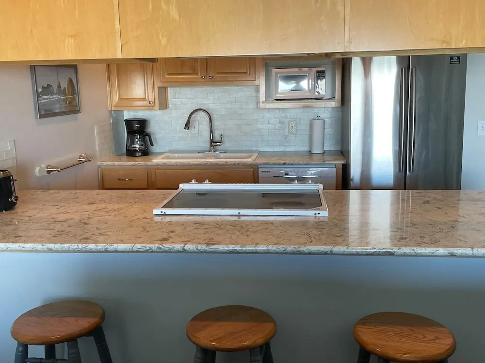 Waters Edge 303