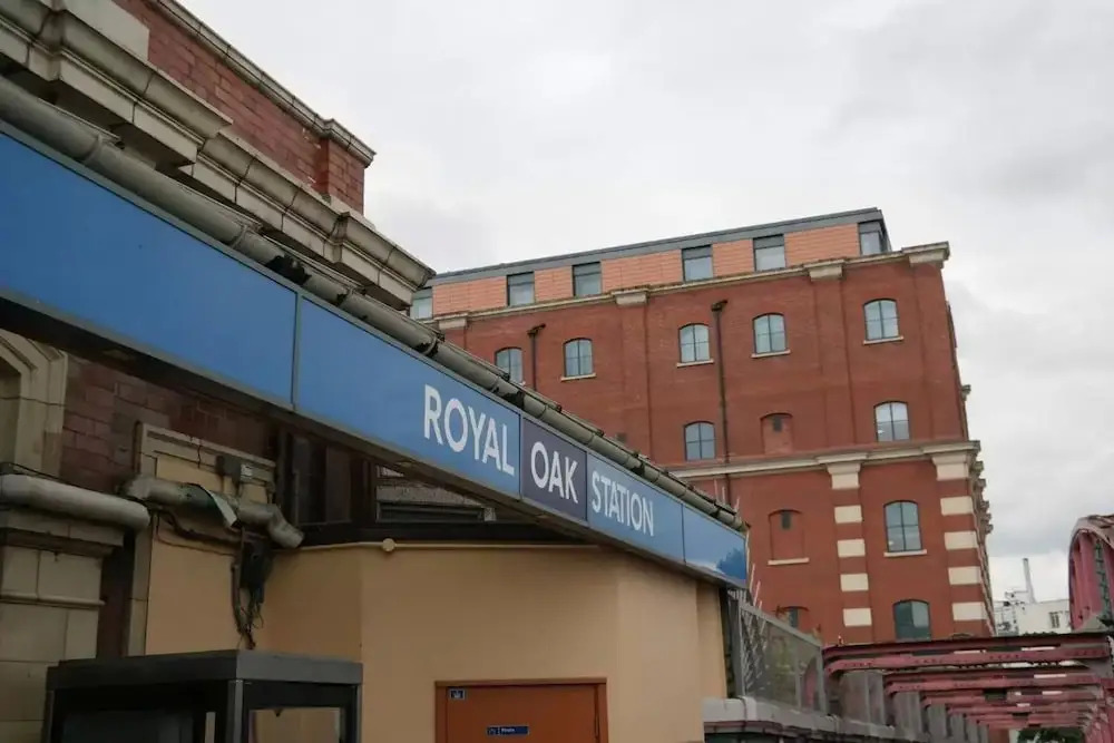 Amazing 2 Bed Just Minutes From Paddington