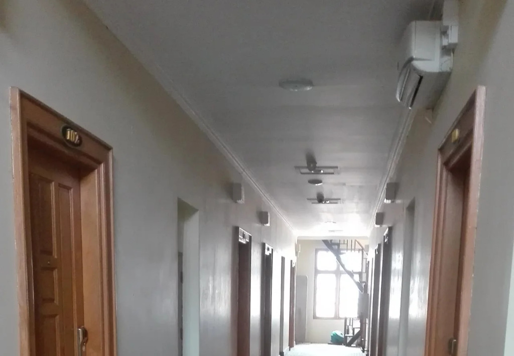 Hotel Dingar