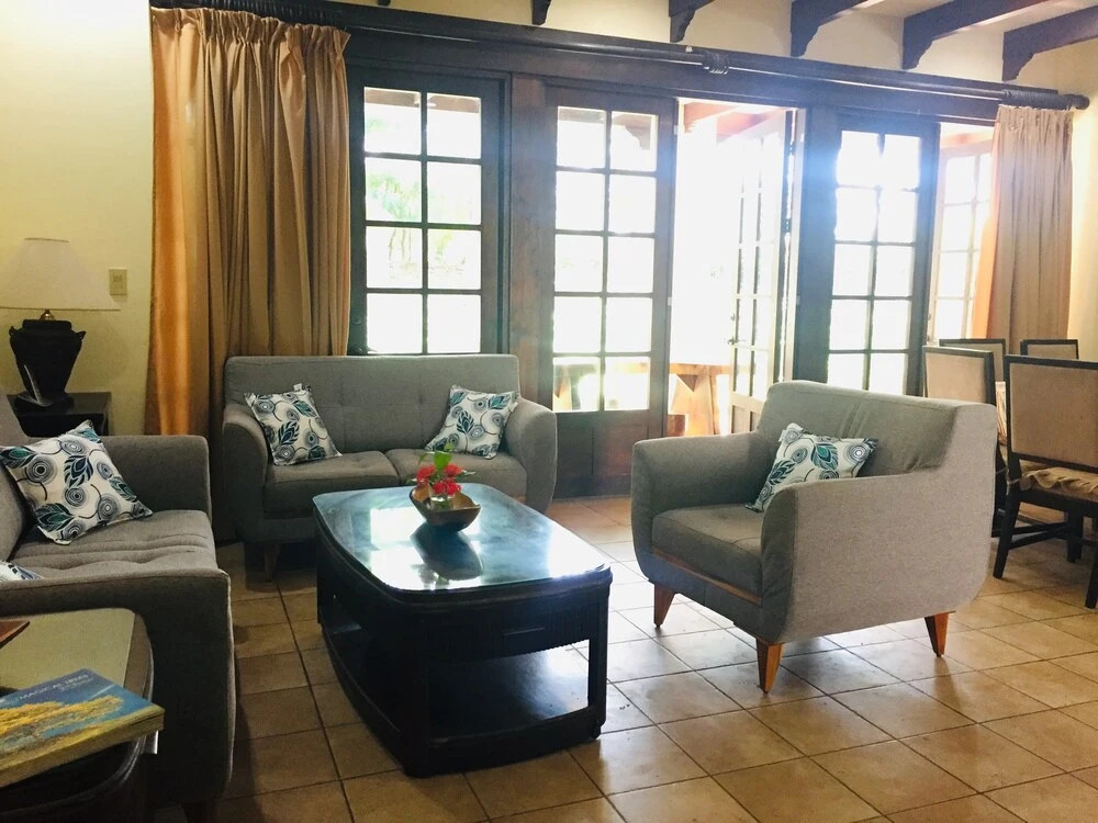 Villa Colibri At Beachfront Gated Community