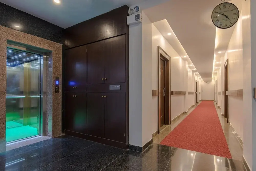Mourya Hotel
