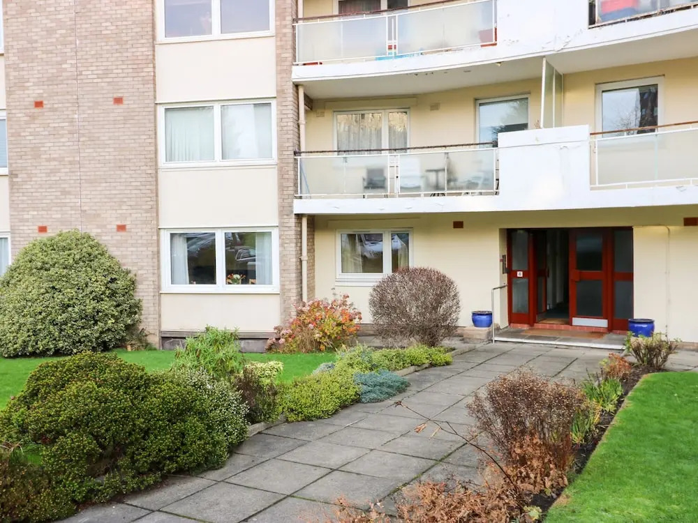 4/1 Orchard Brae, Edinburgh