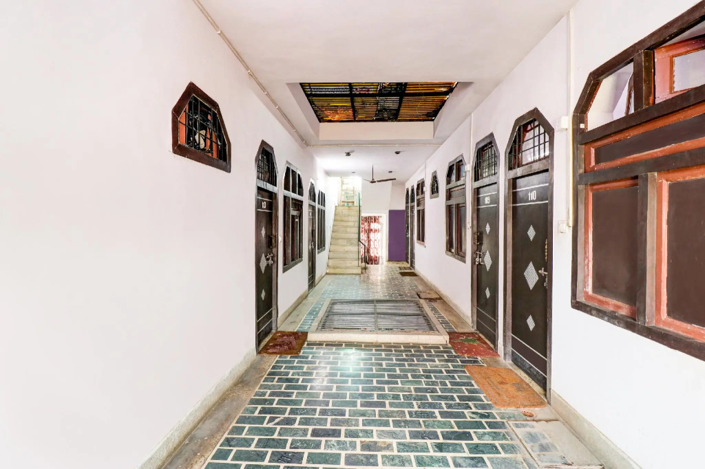 SPOT ON 35541 Hotel Neelam