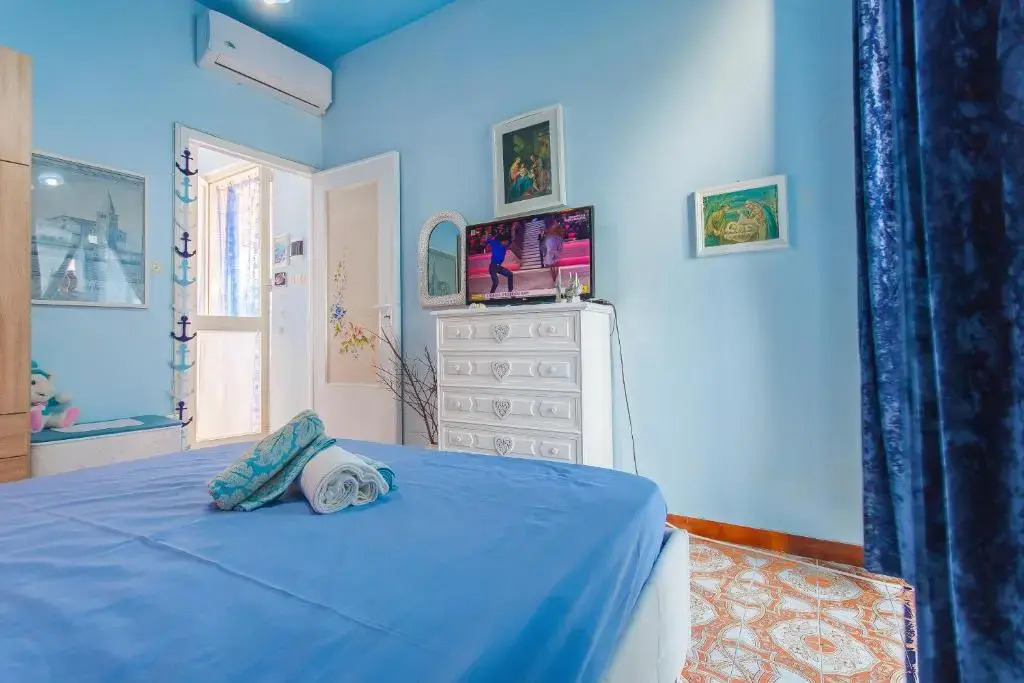 Casa Azzurra Front Beach