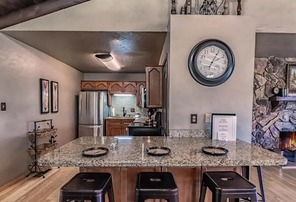 Clearview, 6 Bedrooms, Hot Tub, Pool Table, Views, Pet Friendly, Sleeps 14