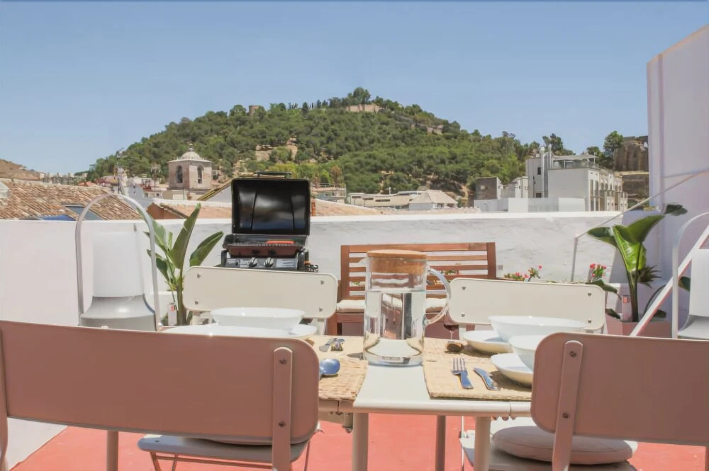 Fabulous Terrace Alcazaba Views next to Cathedral