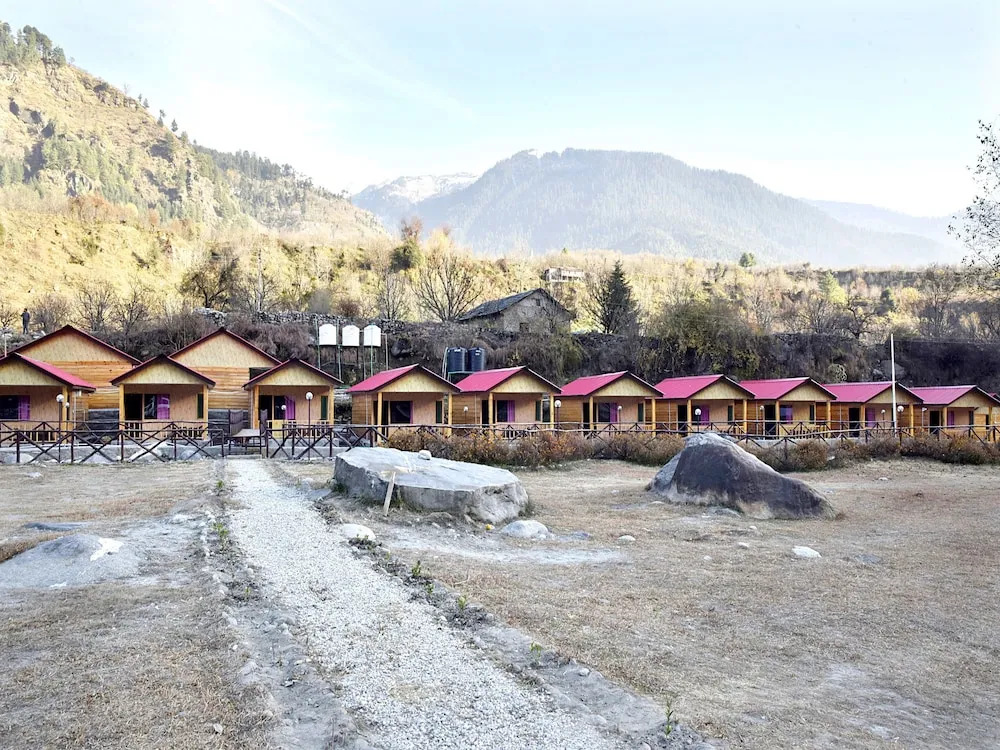 OYO 10633 The Shivalaya Retreat With In