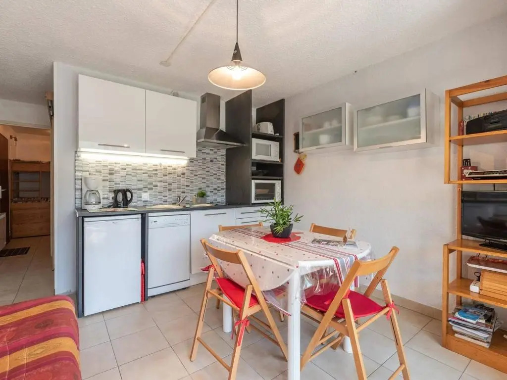 Appartement Saint-Lary-Soulan, 1 pièce, 4 personnes - FR-1-296-218