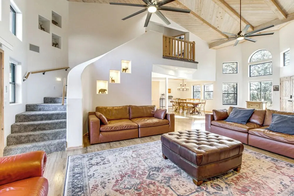 Hot Tub: 'ponderosa Paradise' Overgaard Cabin