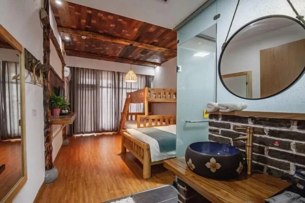 Yunban Shanju Boutique Hotel