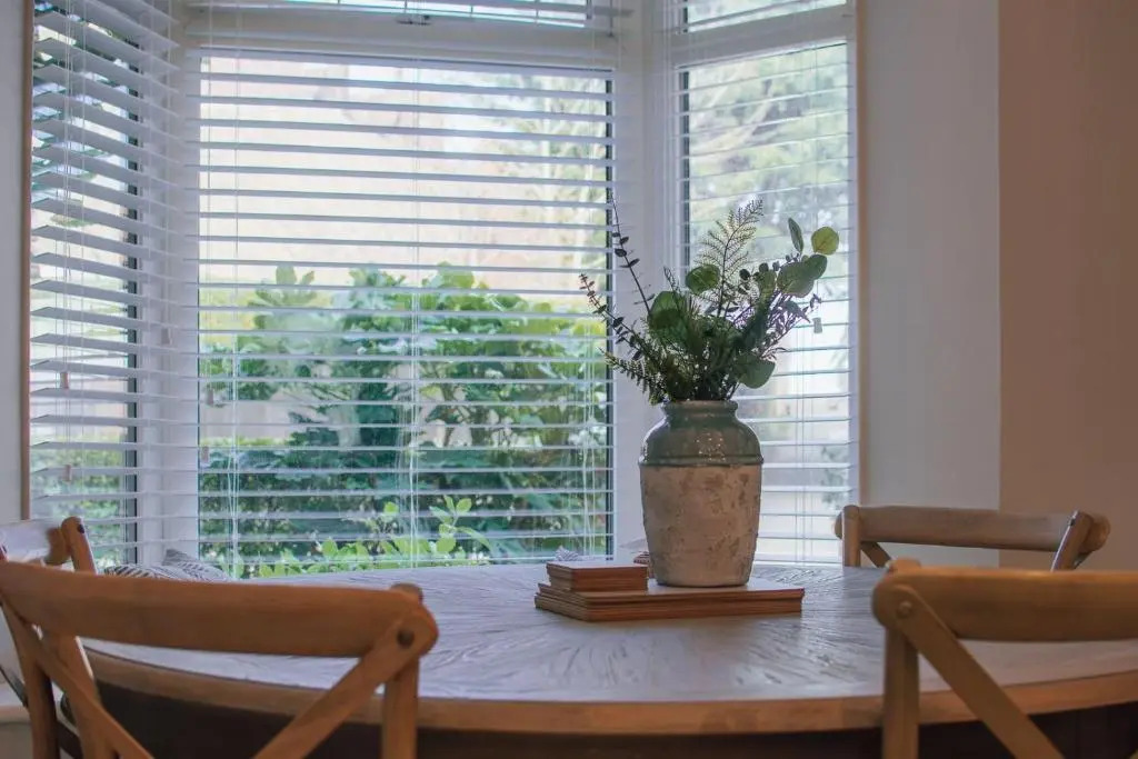 Stunning 4 bed with hot tub - walking distance to Cromer beach and town