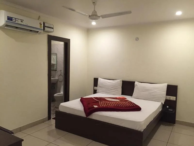 Hotel Surya