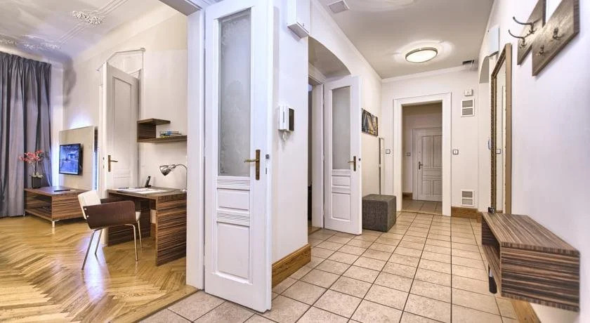 Residence Brehova