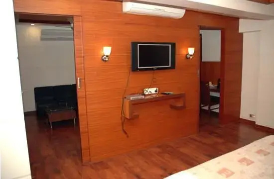 Hotel Dev Coronet