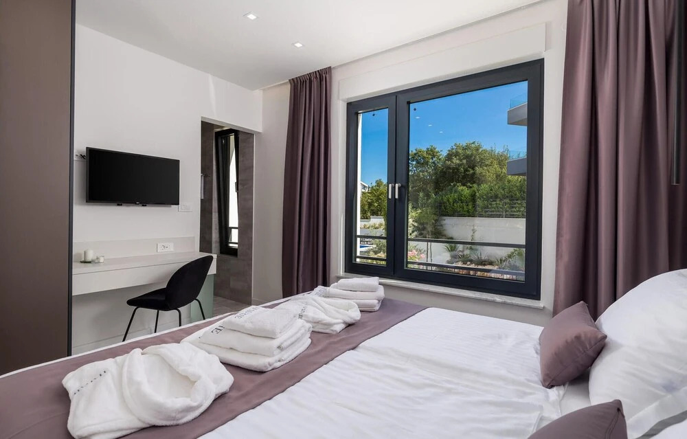 Amazing Apartment in Malinska With Wifi and 2 Bedrooms