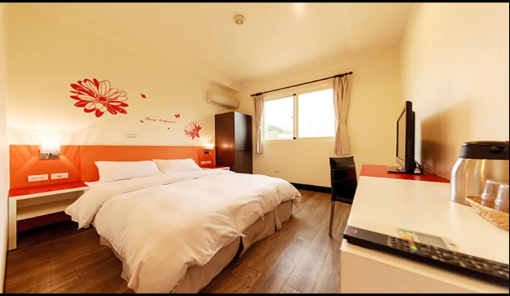 Backpacker B&B