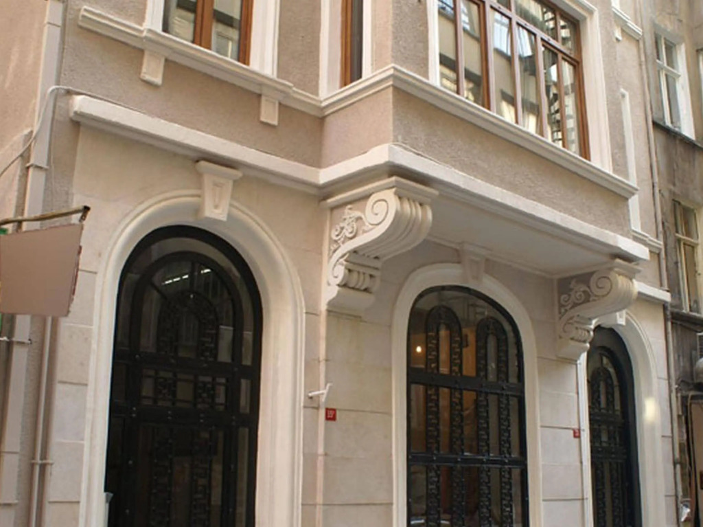 Tarus Apartments Taksim