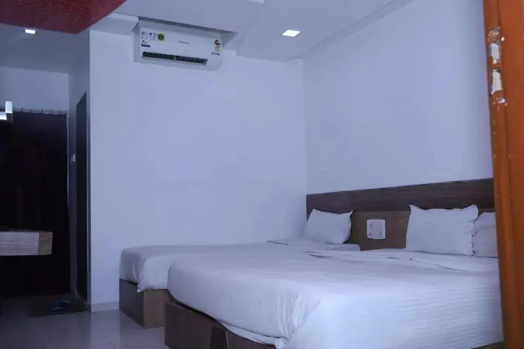 Hotel Kewal