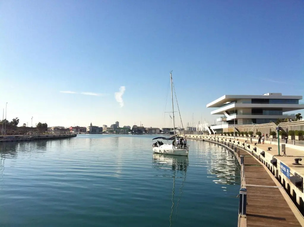 ApartUP Las Naves