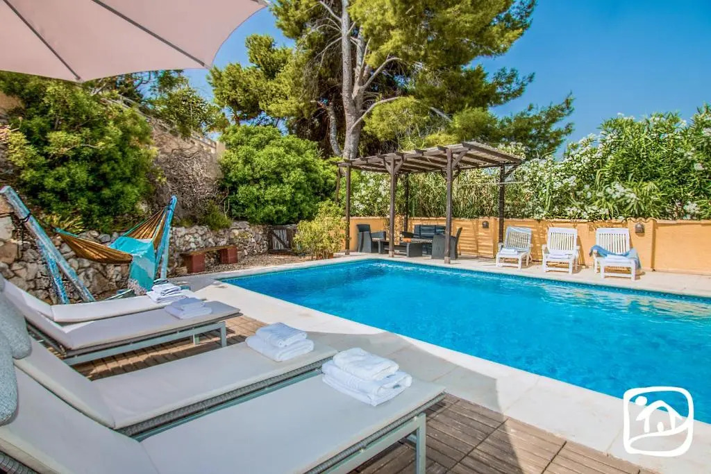 Villa Paradise by Abahana Villas