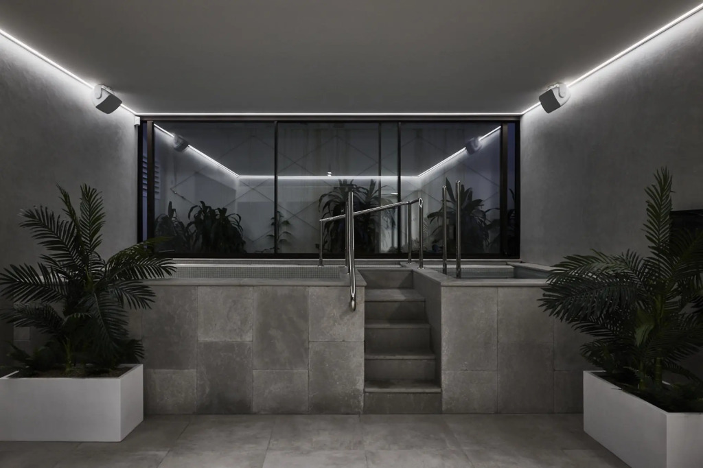 Luxe Retreat - Pool, Spa, Sauna, Gym & Cinema