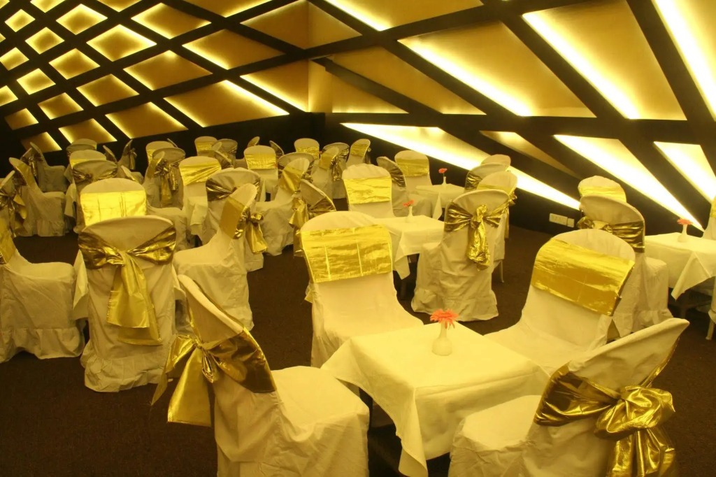 The Golden Crown Hotel & Spa, Colva