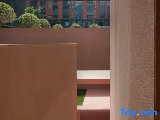 Yu Hotel